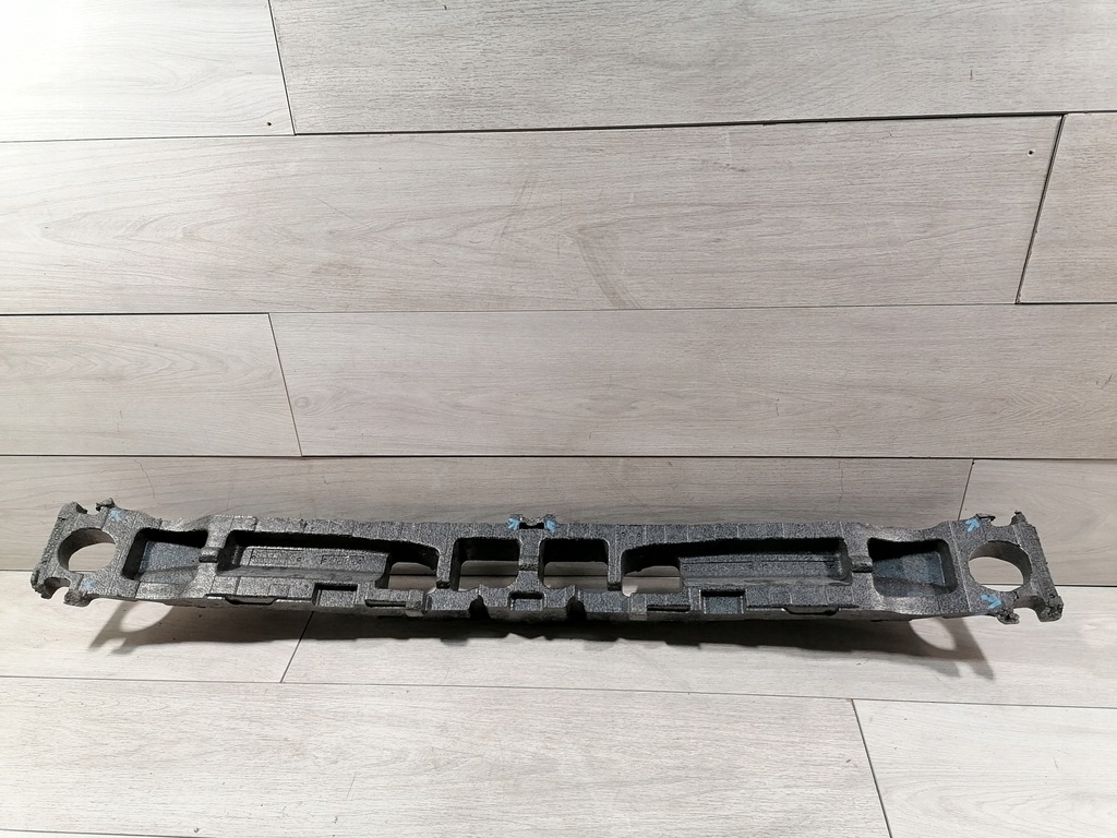 фото №9, Macan абсорбер пена перед 95b807550r