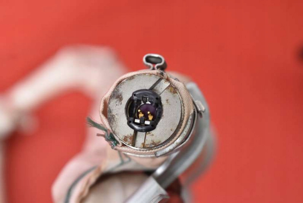 фото №10, Подушка безпеки подушка повітряна шторка безпеки права 610929000 toyota prius 3 iii xw30