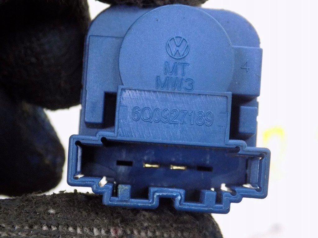 фото №5, Skoda fabia ii 1.4 5d hb датчик стоп-сигнал 6q0927189