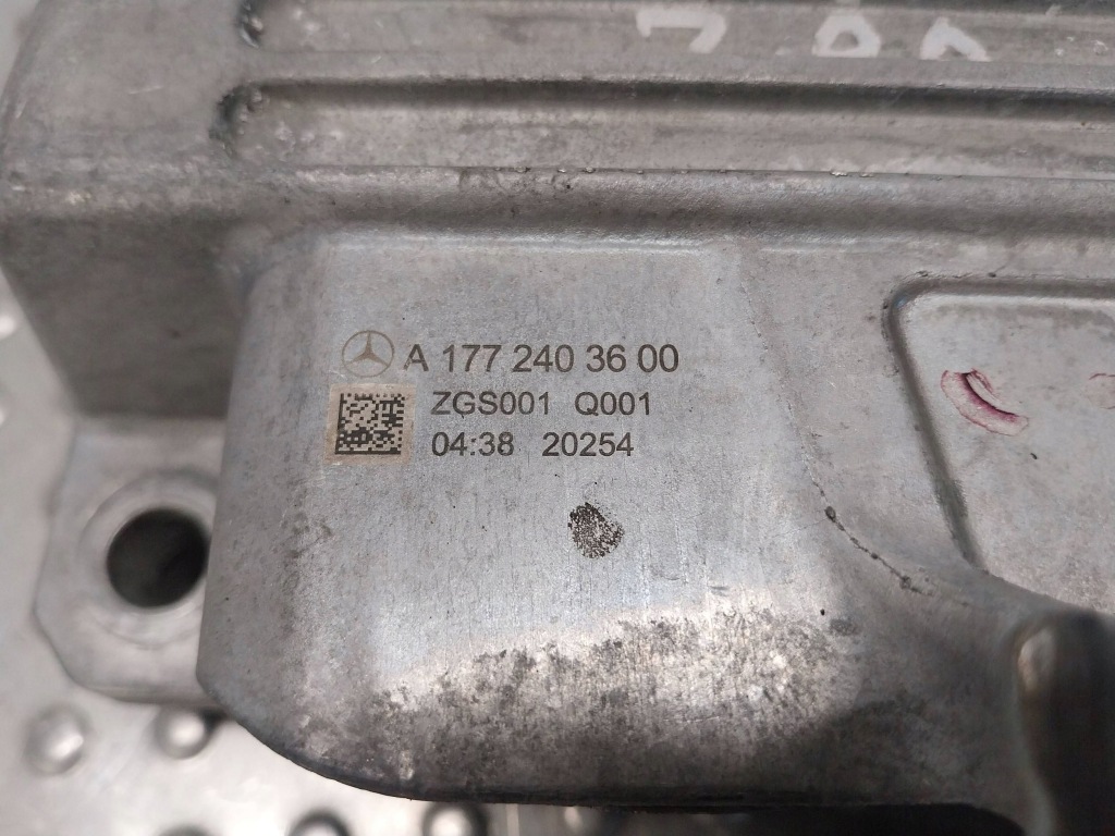 Кронштейн подушка коробки автоматична коробка передач a1772403600 mercedes glb x247 w247 w177 Недорого