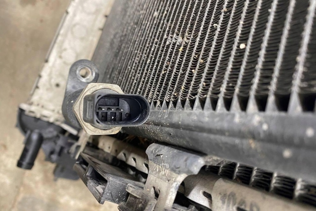 Радіатор води audi a7 sportback 4ga, 4gf 4h0121003n бензиновий 228kw 2013 Київ