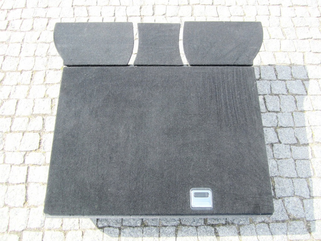 фото №1, Бардачок плита багажника mercedes w251