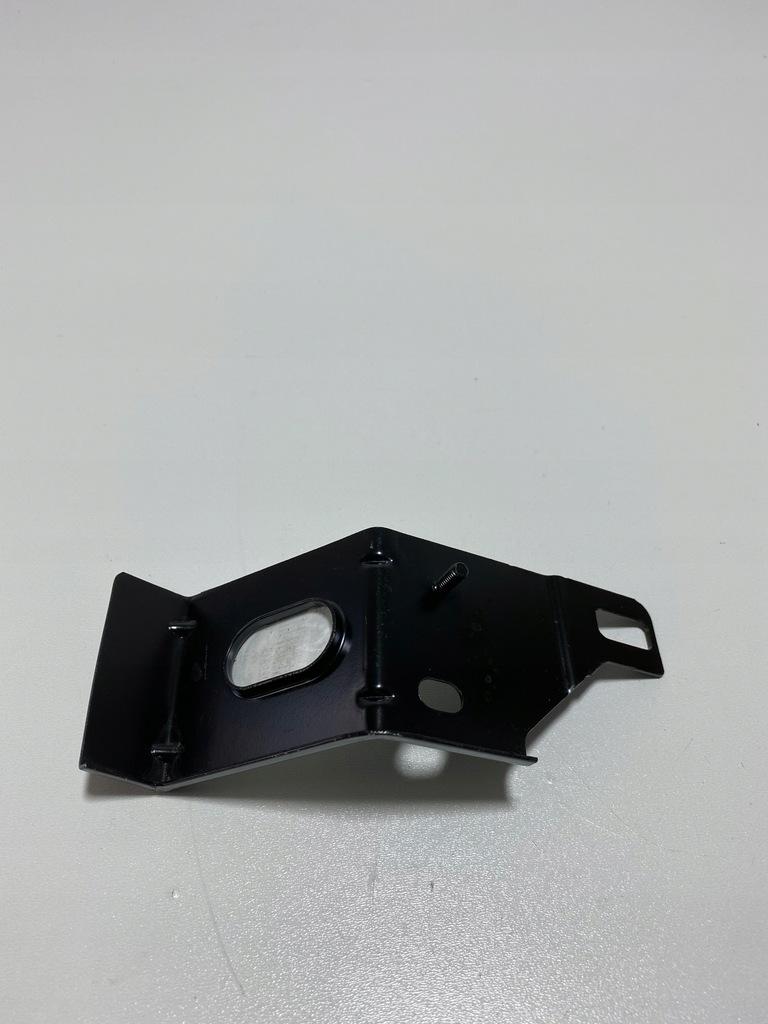 фото №3, Jeep renegade задний кронштейн крыла