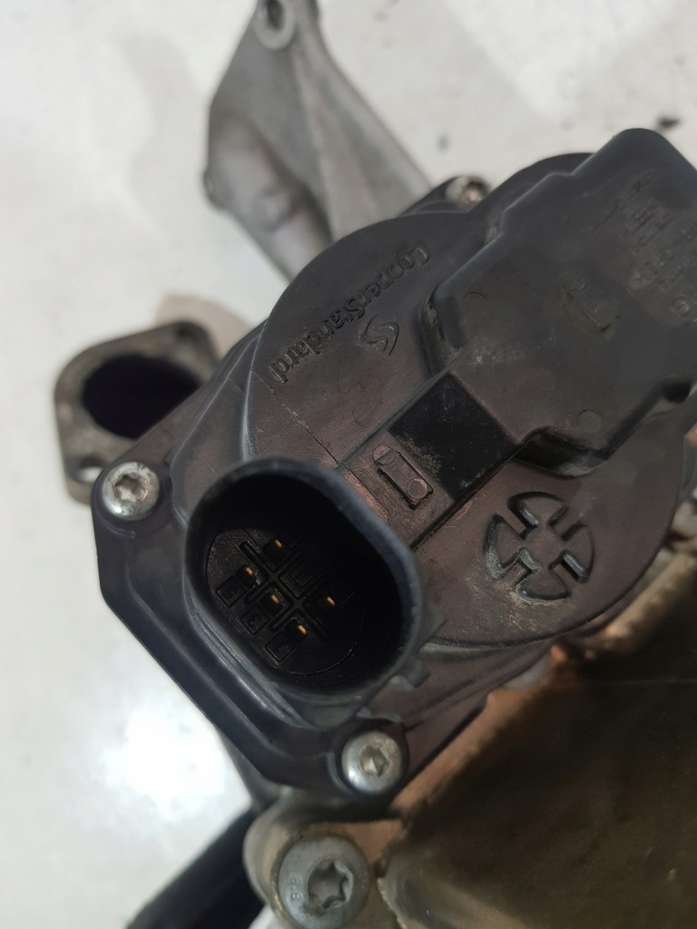 фото №7, Радиатор выхлопных газов egr 059131511bm vw touareg ii audi a6 a4 a5 3.0 tdi ddx