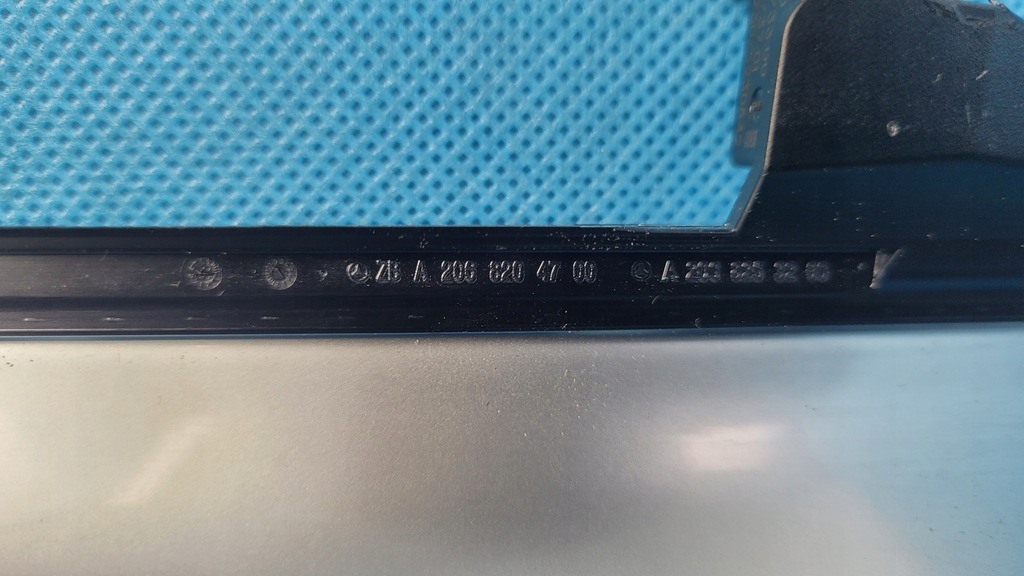 фото №6, Mercedes w206 молдинг dekor панелі приладової панелі консолі a2066801502