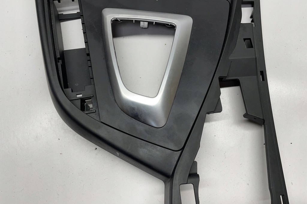 фото №8, Рамка средняя приборная панель bmw 2 coupe f22, f87 9207313 2.0l бензиновый 180kw