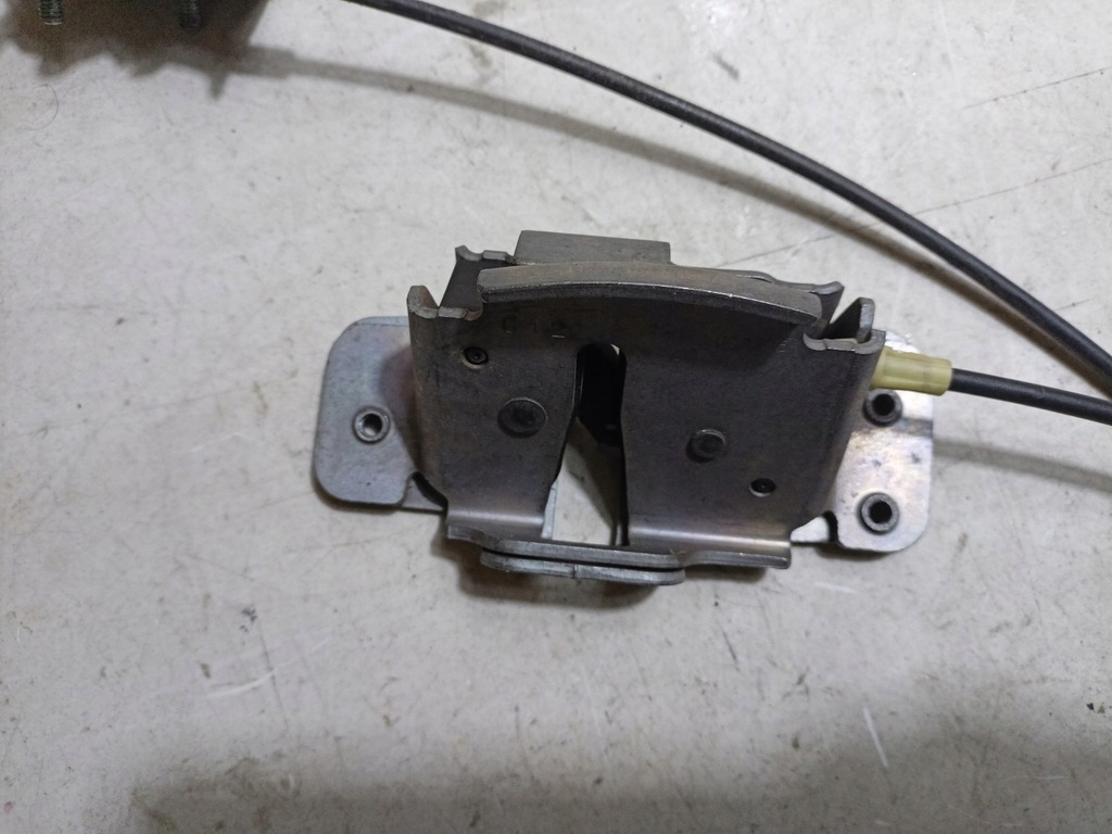 фото №7, Замок дверь задняя левая сторона dodge grand caravan 5 facelift 2015