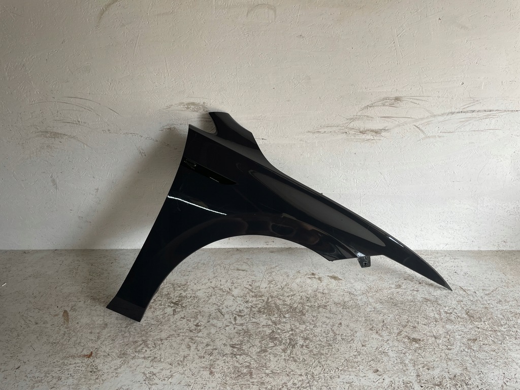 фото №1, Крила правий передній vw golf viii