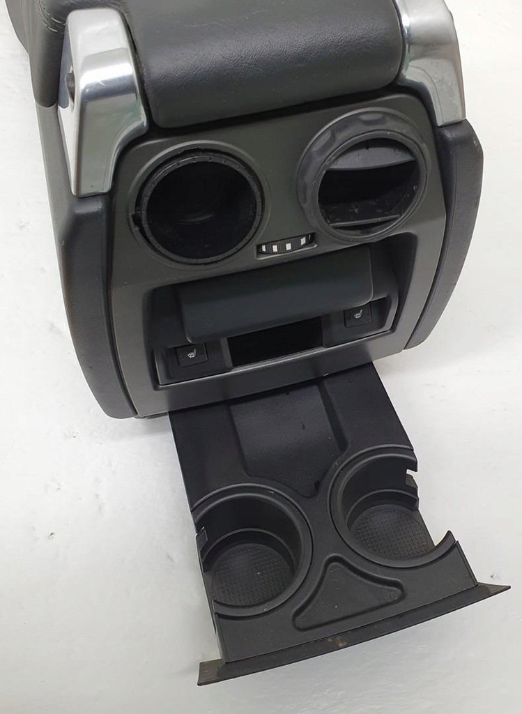 фото №11, Тунель середній підлокітник land rover discovery iv l319 europa