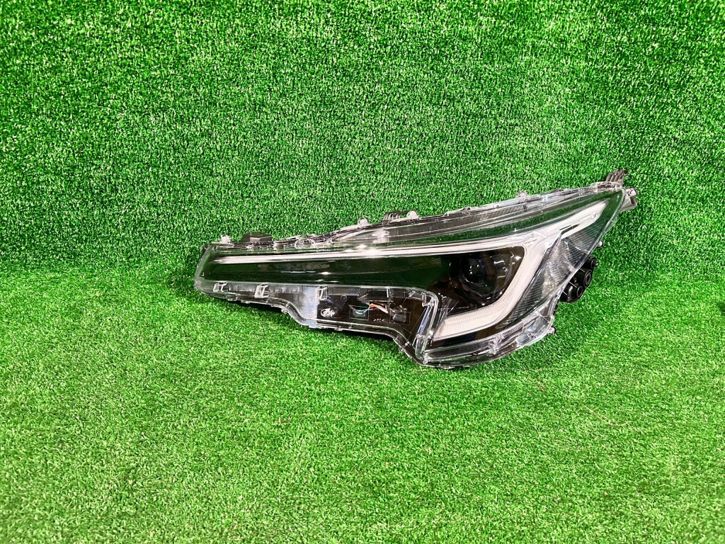 фото №1, Фара левый toyota corolla e21 hb full led lift