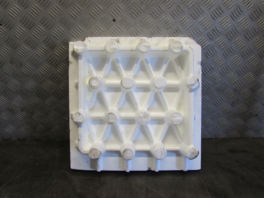 фото №7, Пенополистирол правый задняя dacia dokker 12-17r 849071536