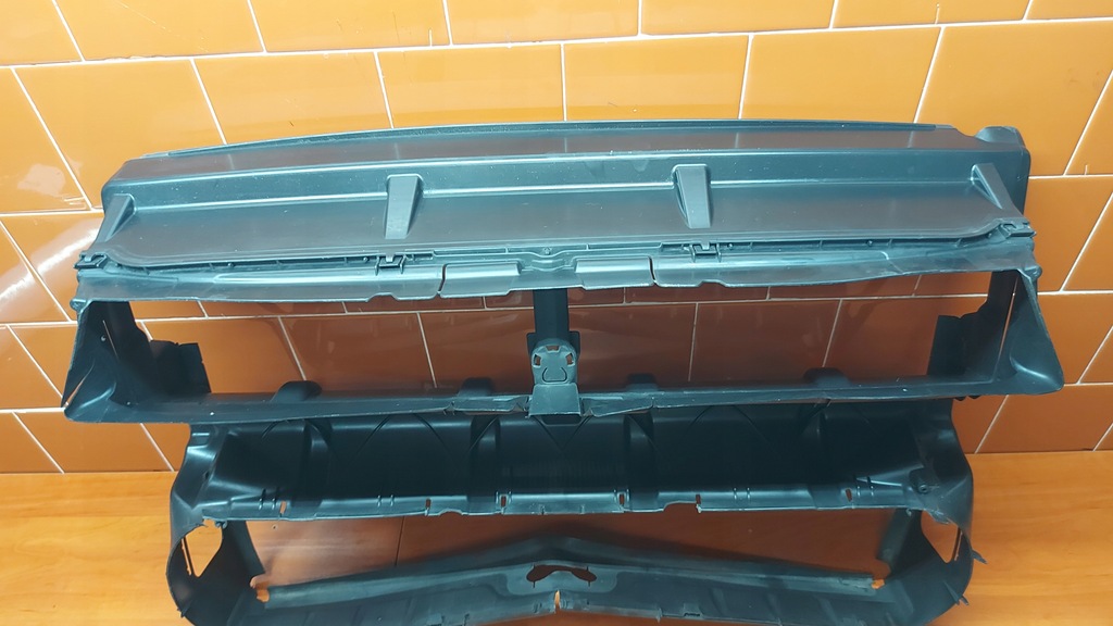 фото №14, Воздуховод впуск воздуха жалюзи шторка bmw 7 f01