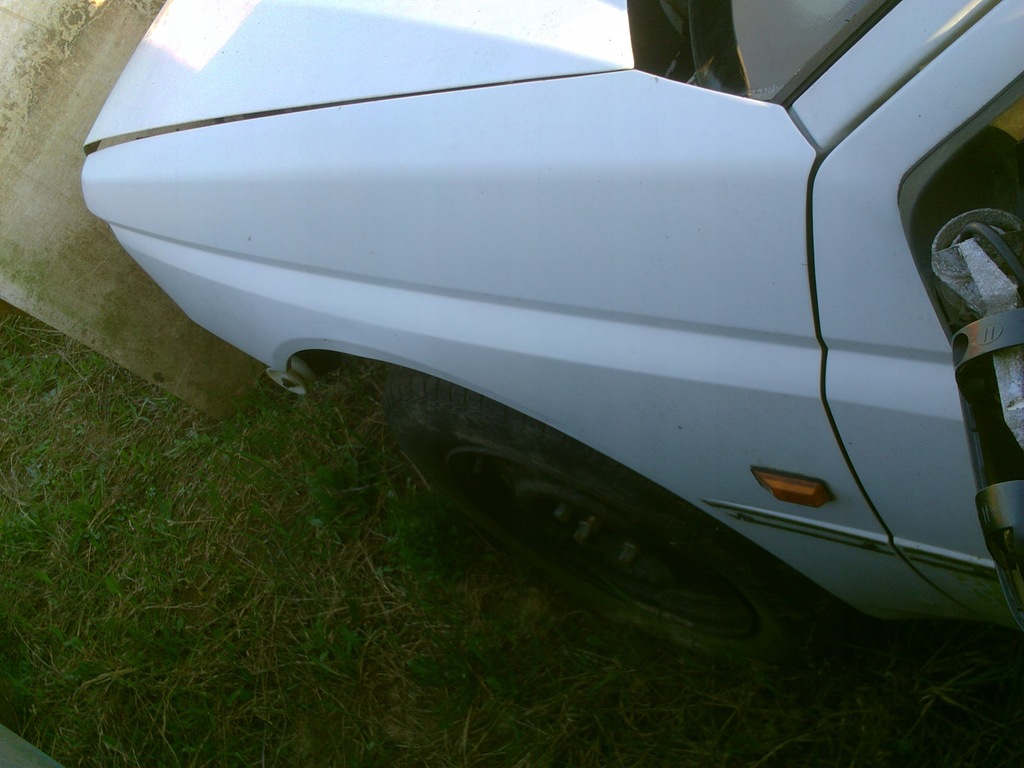 фото №7, Peugeot 605 3,0 v6 бампер задня білий колір стан db zdrowy 91r двері крила