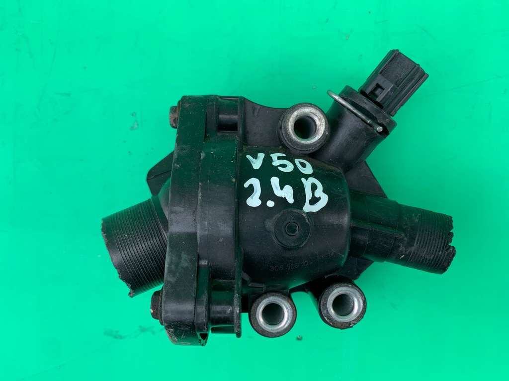 фото №1, Корпус термостата volvo v50 s40 ii 04- 2.4b 170km