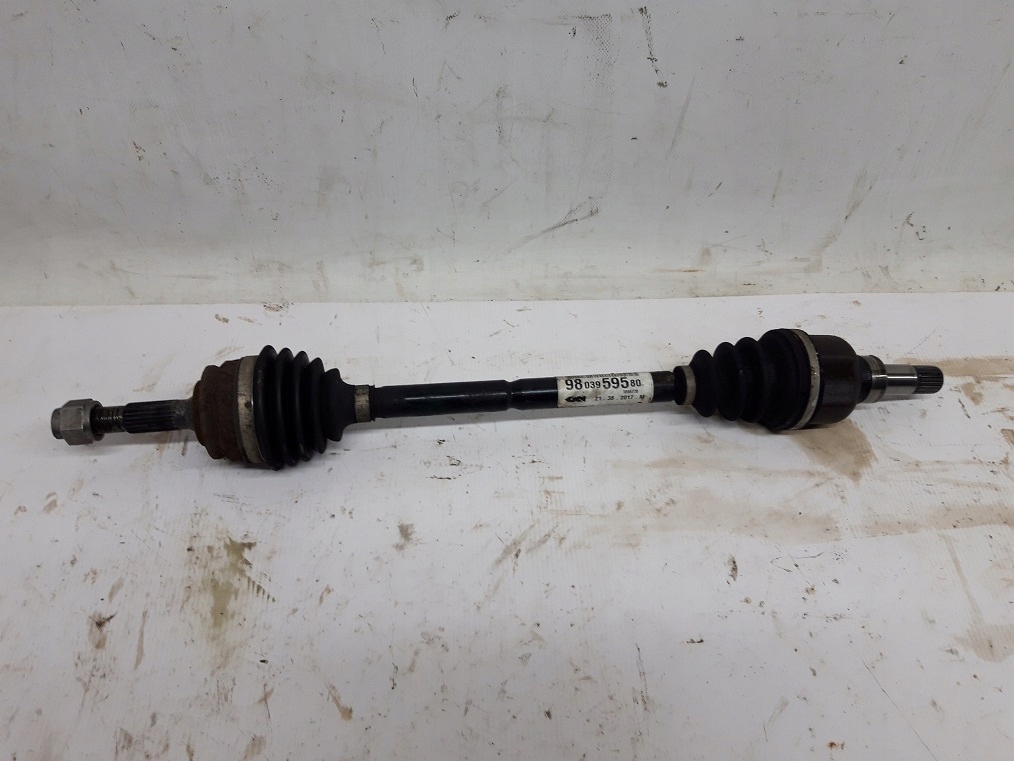 фото №1, Peugeot 208 1.0 1.2 vti приводной вал левая