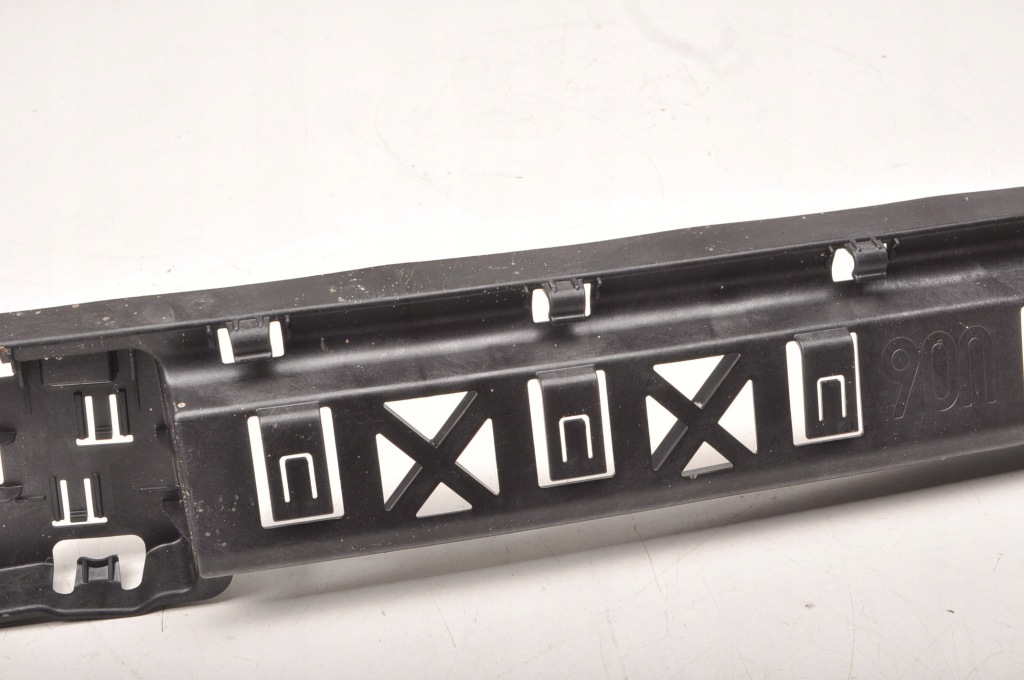 фото №6, Bmw 2 u06 напрямна бампера задня 8739145