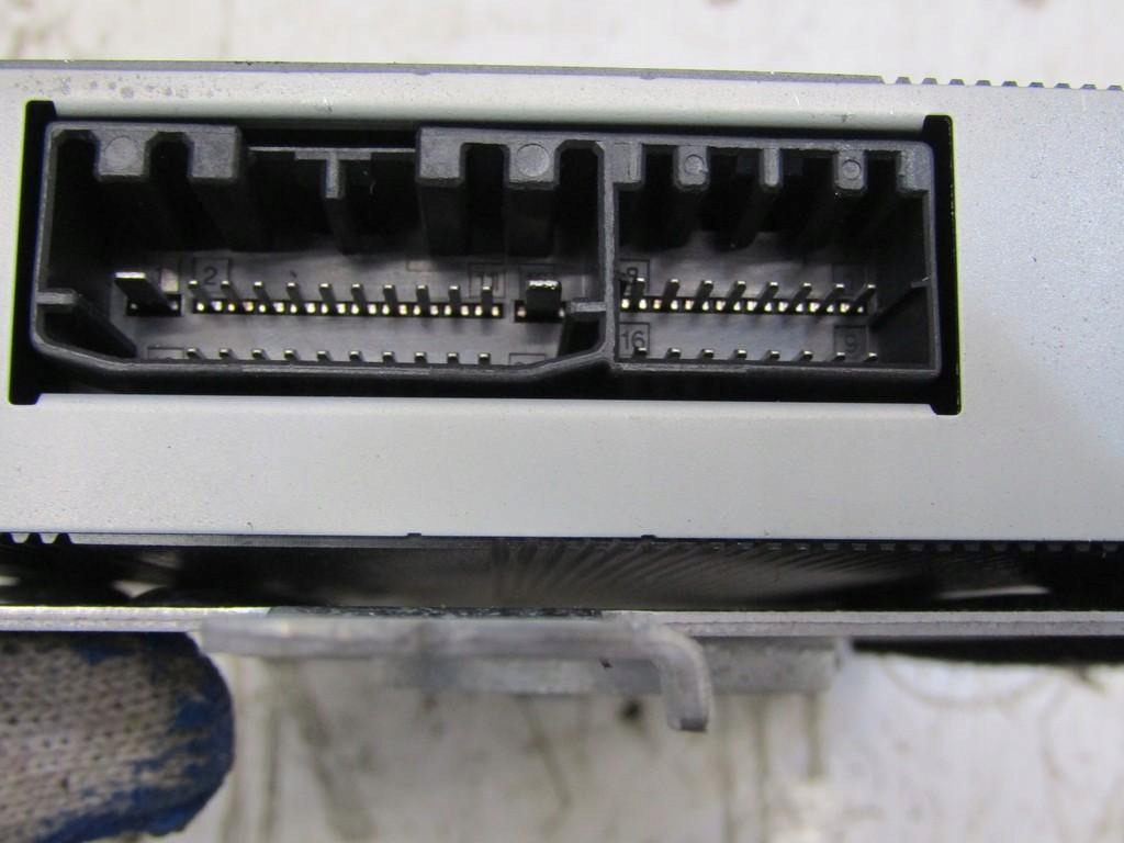 фото №3, Підсилювач радіо jeep cherokee kl 68200273aa