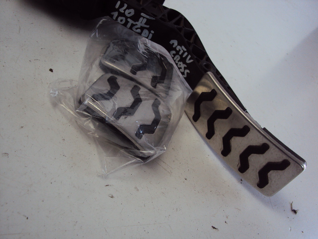 фото №2, Педаль газа накладки hyundai i20 active 17 r