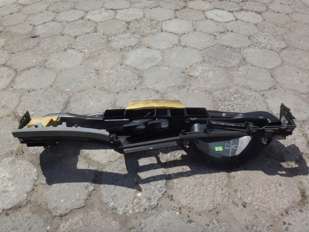 фото №9, Приборная панель приборная приборная панель консоль bmw 7 e38 lift czarna