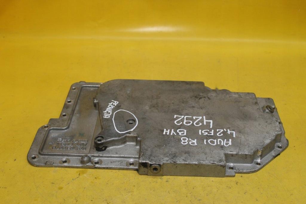 фото №2, Поддон масляная audi r8 4.2 fsi byh 079103601d