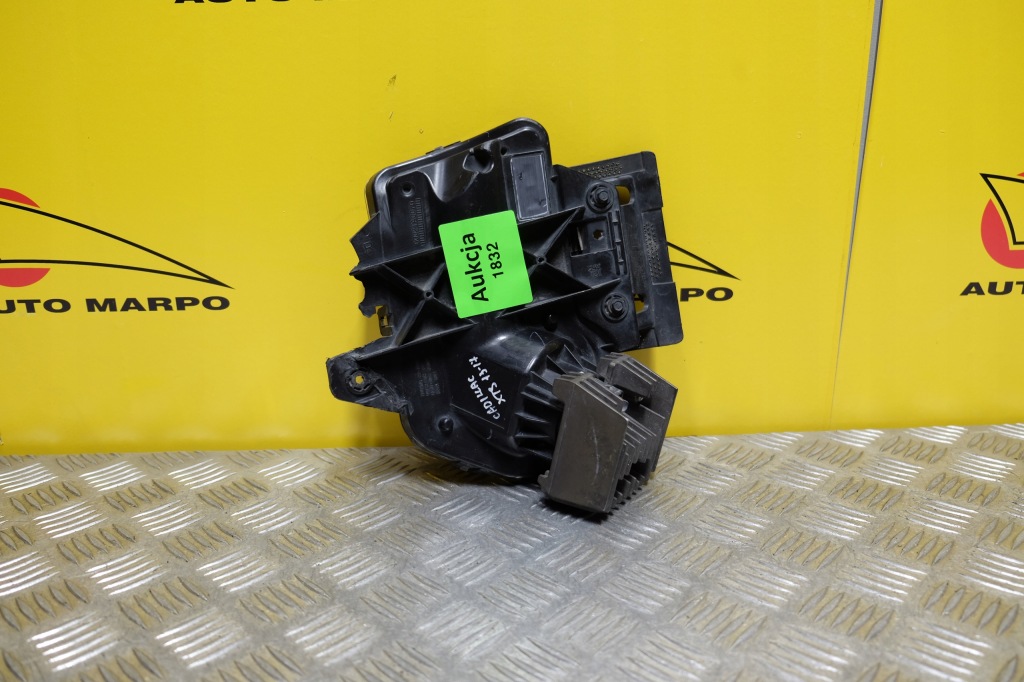 Cadillac xts 2013-2017 протитуманна фара лампа led drl r америка Недорого