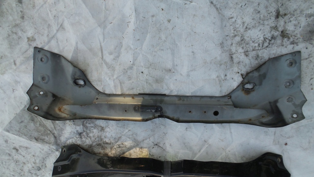 Підсилювач передні mercedes w163 ml ремінь верхній Недорого