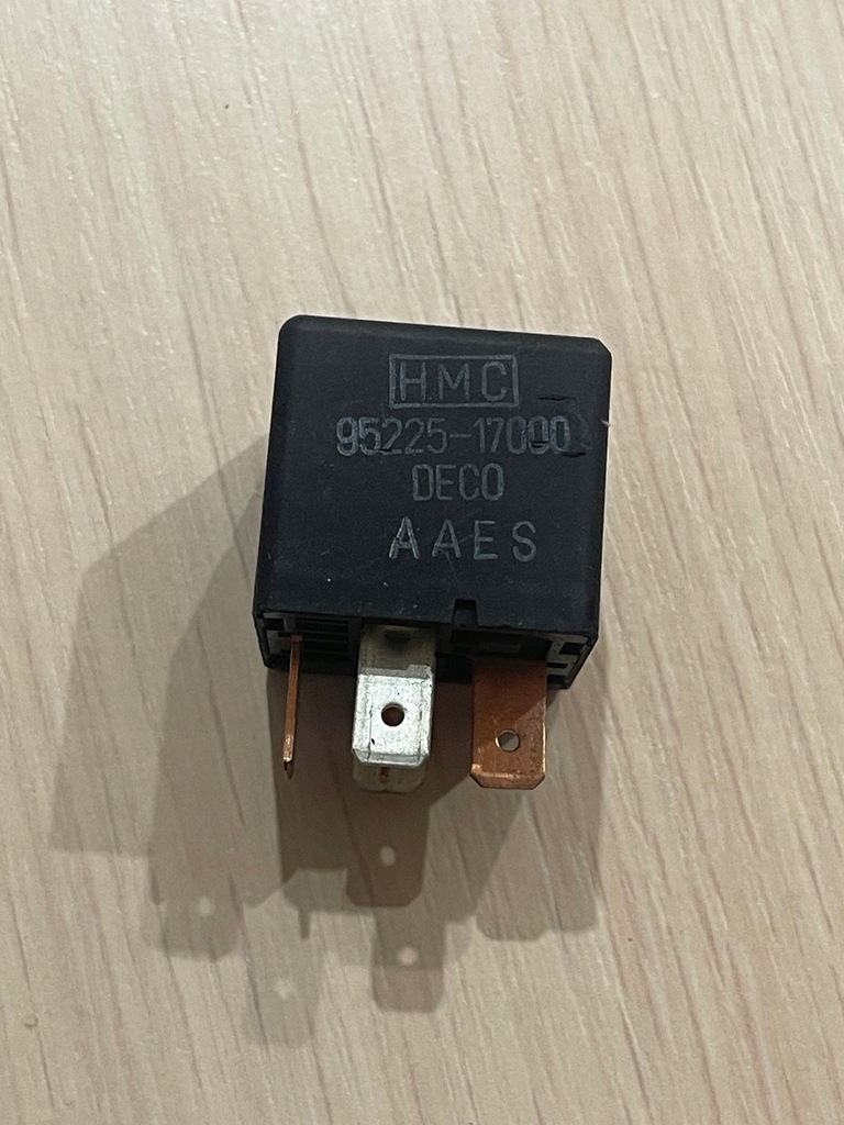фото №1, Hyundai matrix fc реле модуль 95225-17000