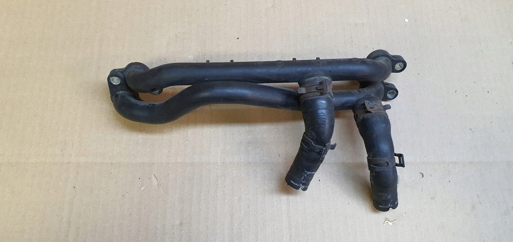 фото №2, Audi s4 a4 b8 3.0 tfsi шланг трубка wody жидкость