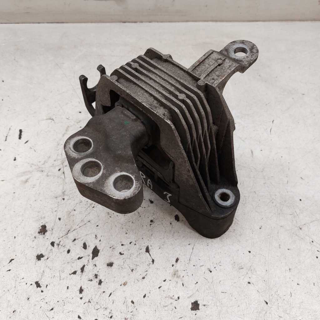 фото №1, Opel astra j кронштейн подушка двигателя 13248476