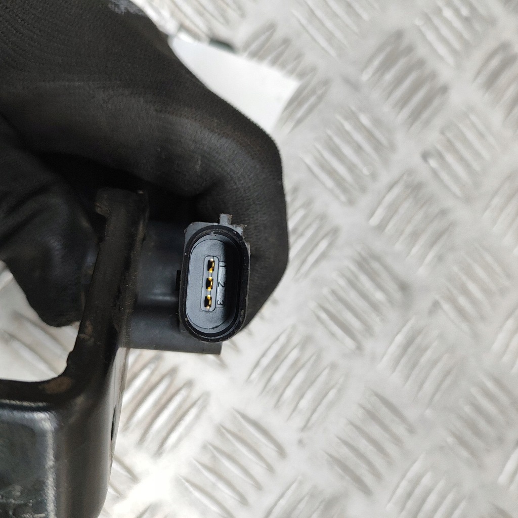 фото №8, Audi q7 4m 2015 ліва сторона датчик вирівнювання світла osi передньої