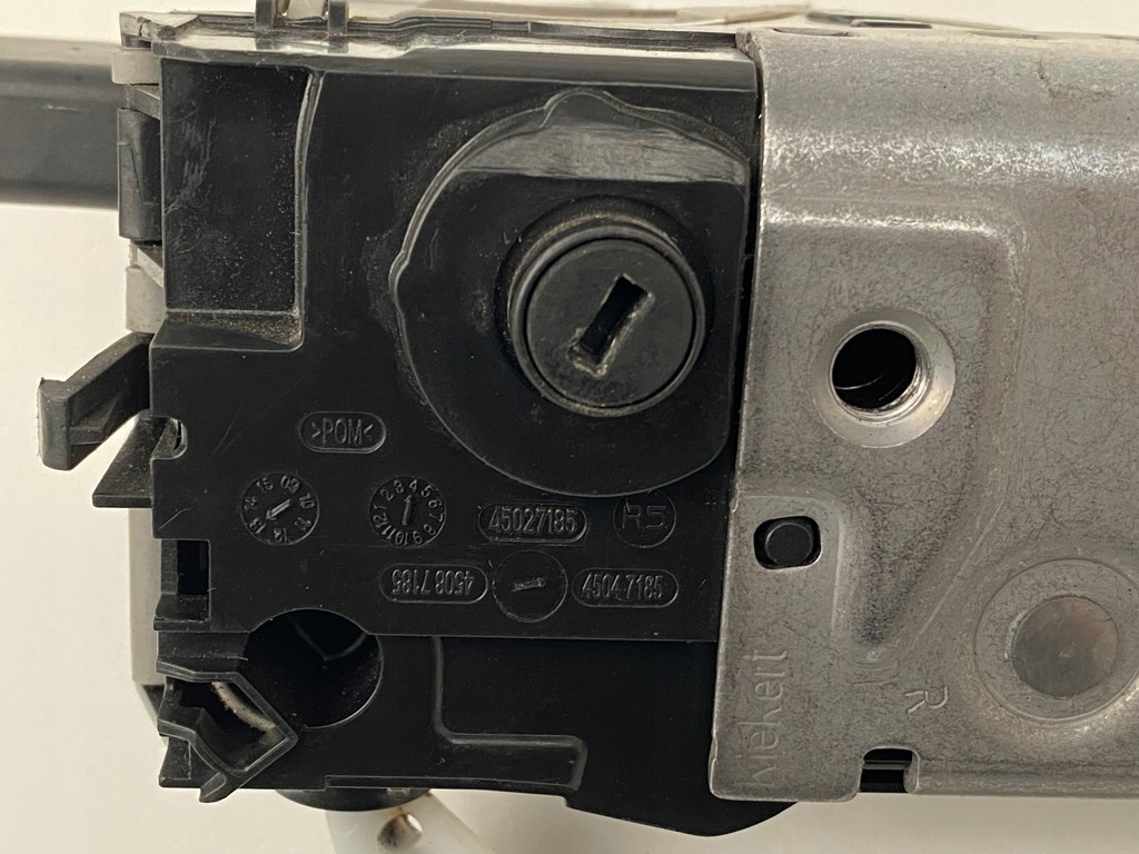 фото №5, Замок дверь peugeot 2008 правый задняя 6 pin 45027185