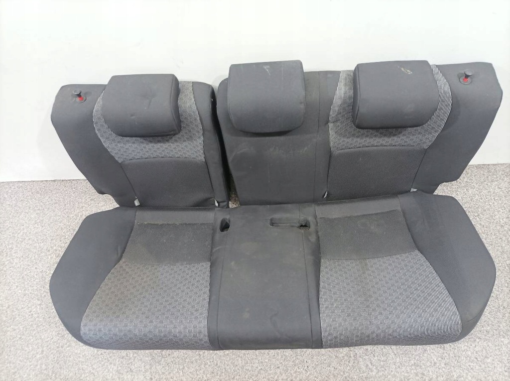 фото №8, Сидіння заднє сидіння обшивки перед 5d toyota yaris iii 2011-2020