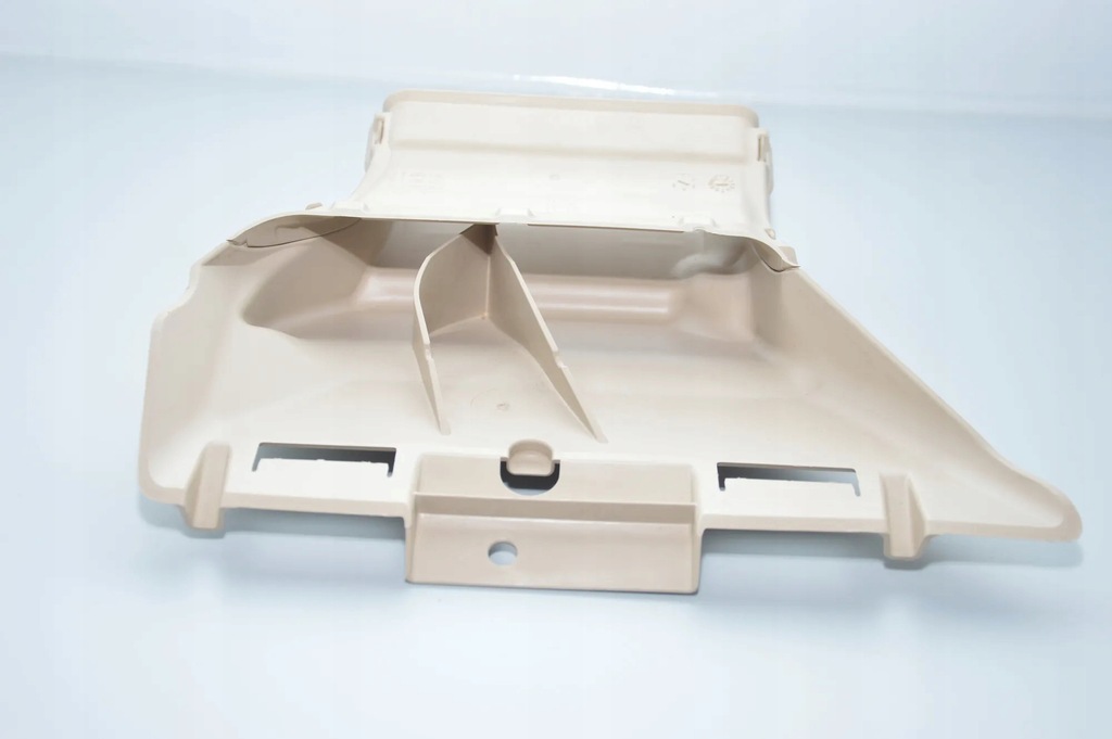 фото №1, Частини внутрішнє bmw 7 g11, g12 7343500 2014