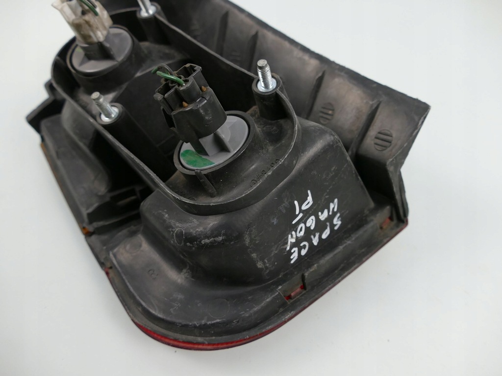 фото №10, Mitsubishi space wagon ii лампа правый задняя