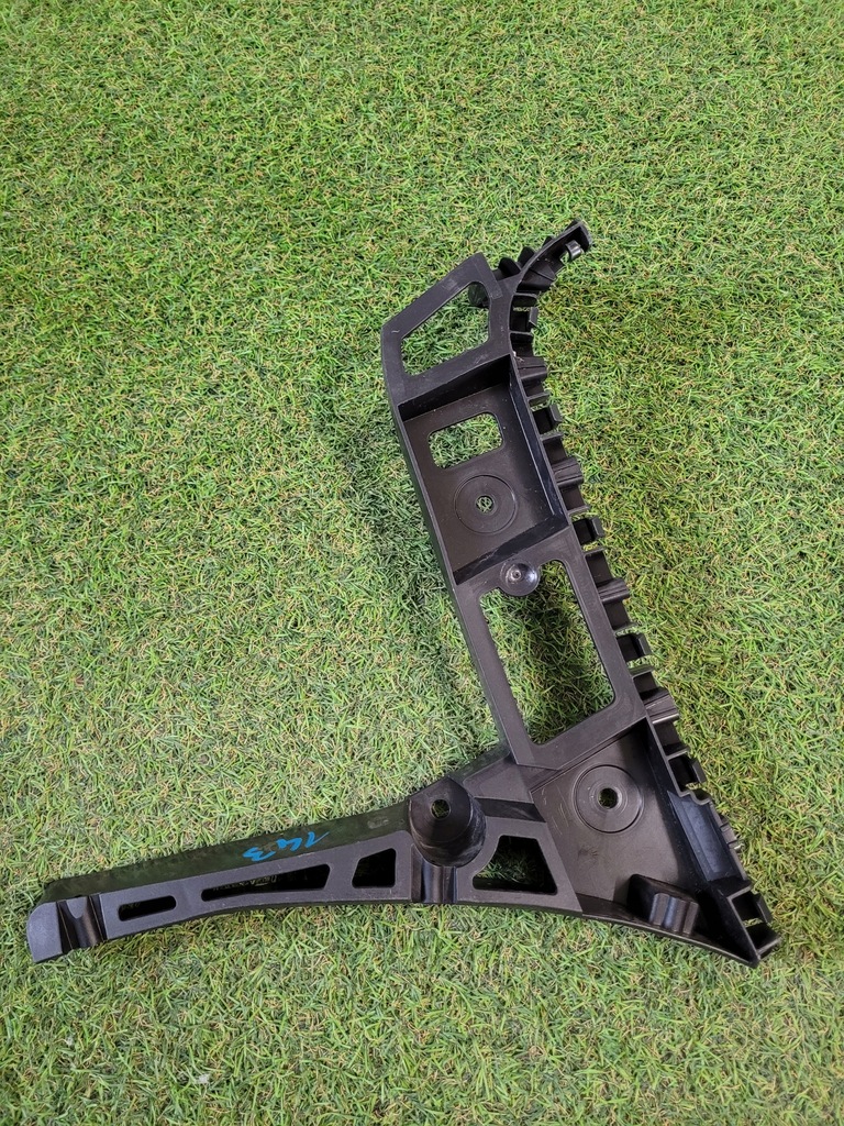 фото №8, Vw touran 1t0 направляющая бампера правый задняя 1t0807394d