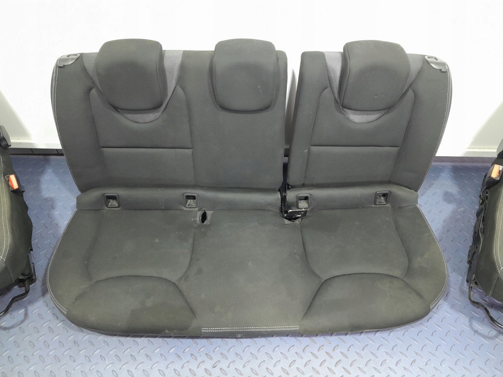 фото №4, Renault clio iv hb 5d сиденья заднее сиденье комплект