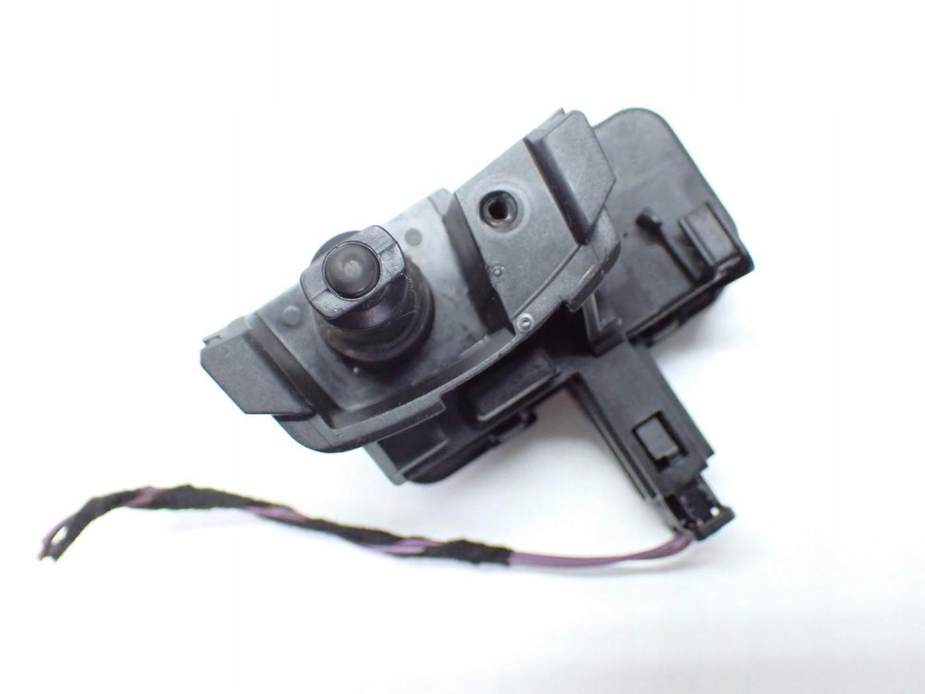 фото №1, Привод крышка заливной топлива 7p0810773f оригинал vw t-roc 18r