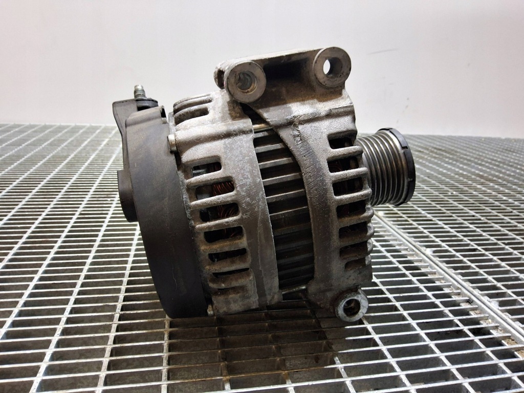 Peugeot partner 2014 генератор Недорого