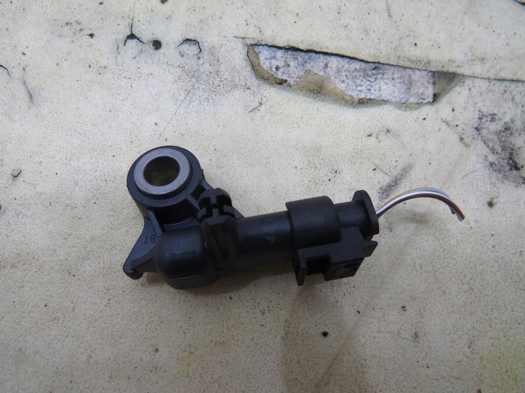 фото №11, Датчик ударный jaguar xe x760 fk7214b342aa02