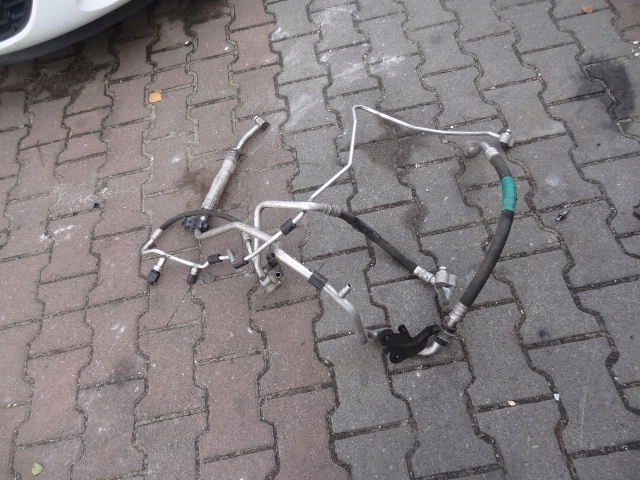 фото №1, Wąż трубка кондиціонера vw passat b6 2.0 tdi