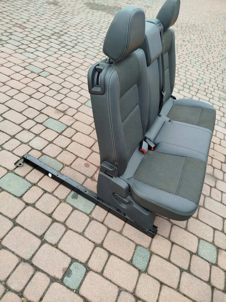 фото №11, Сиденья заднее сиденье комплект полукожа opel zafira b lift 7 местная