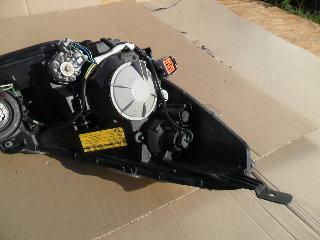 фото №16, Subaru legacy outback 09- ксенон фара левый