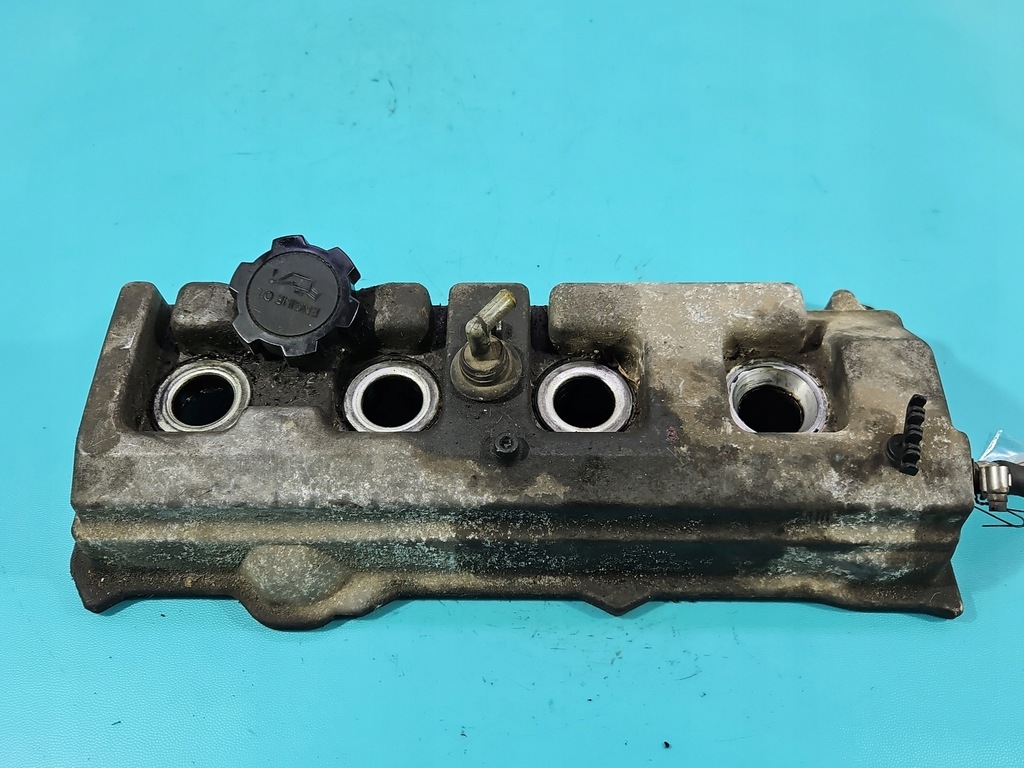фото №1, Крышка клапанов toyota rav4 i 94-00 2.0 16v