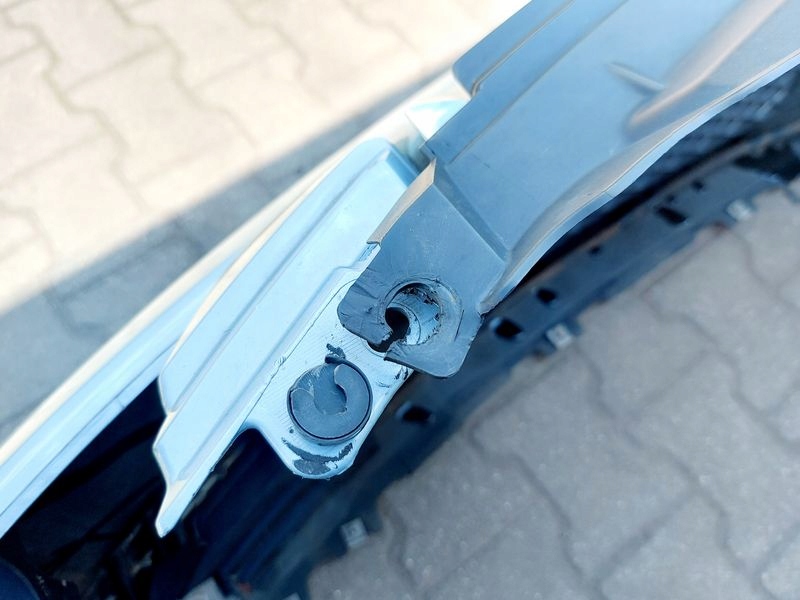 фото №15, Mazda 5 v бампер перед противотуманные фары омыватель