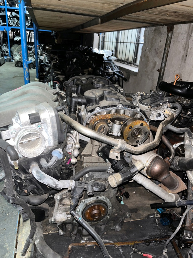 86 audi a3 vw golf v 2.0 fsi awx двигун Зі Шроту