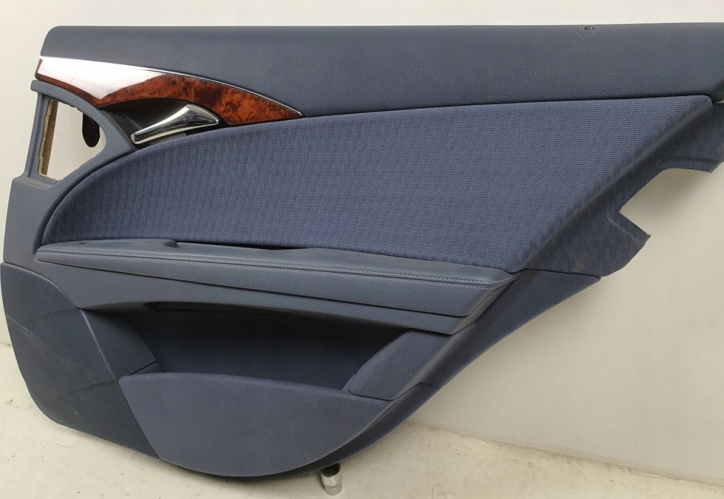 фото №3, Обивка обшивка дверь правый задняя mercedes w211