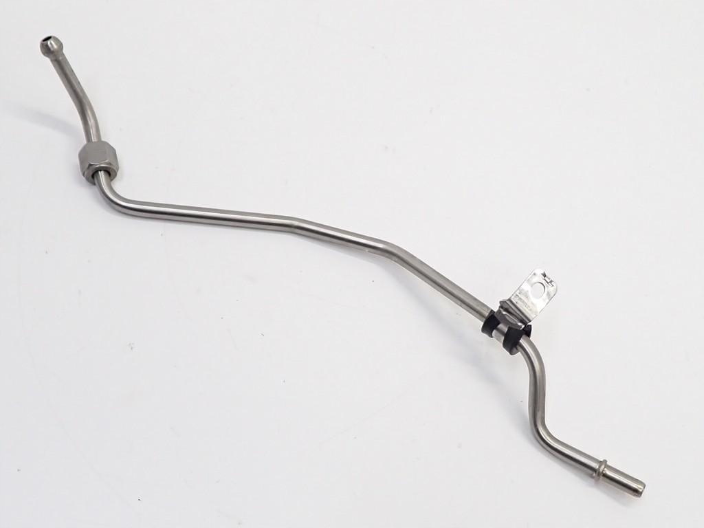 Купити Патрубок шланг трубка пального 9452385 bmw 5 g30 g31 2.0i 530e b48 20r