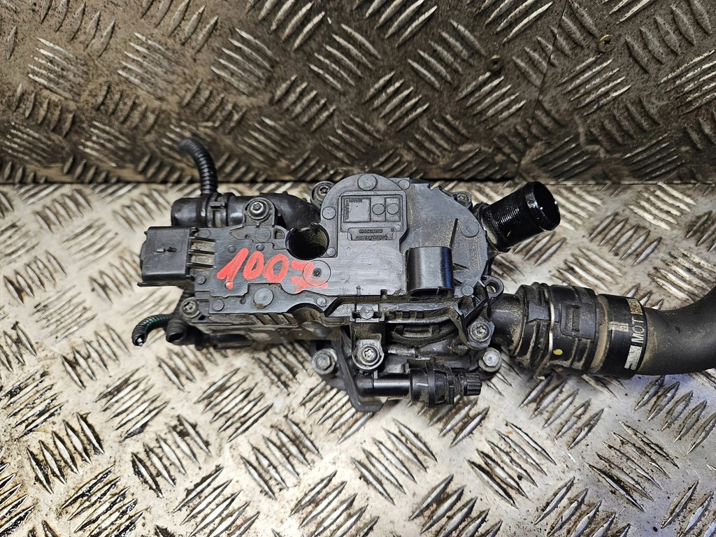 фото №5, Peugeot 208 2015 корпус термостата