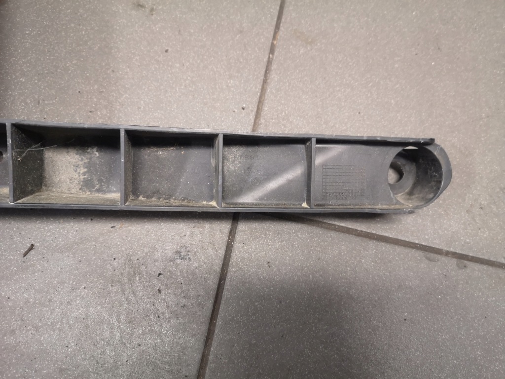 фото №8, Напрямна бампера правий задня vw touareg 7l6807862