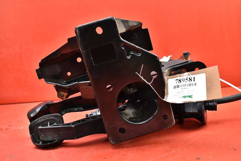 фото №6, Педаль педали сцепление тормоз eu 8z1721059b 8z1721058d audi a2 99-05